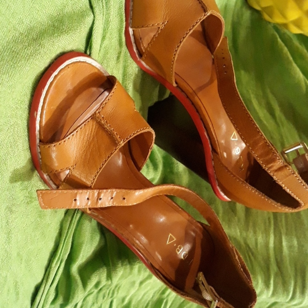 KDB LEATHER SHOES
